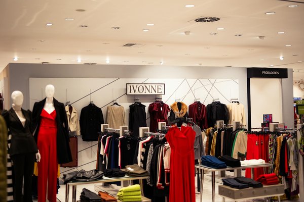 Transform your look with stunning gwen stacy cosplay options